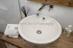 ellerton cottage two 11.jpg